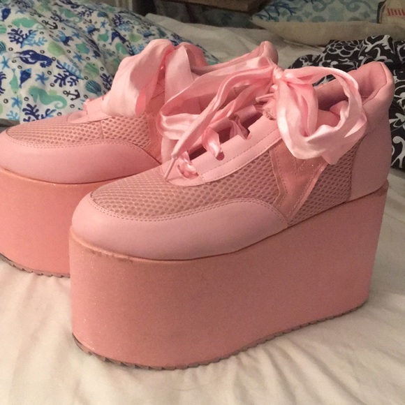 YRU Shoes - Yru pink sparkle platforms